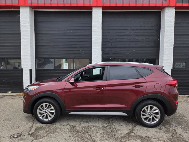 2017 Hyundai Tucson AWD - ONE OWNER|CAMERA|BLINDSPOT|HEATED SEAT in Cars & Trucks in City of Toronto - Image 3