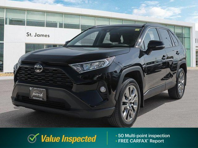 2021 Toyota RAV4 XLE in Cars & Trucks in Winnipeg