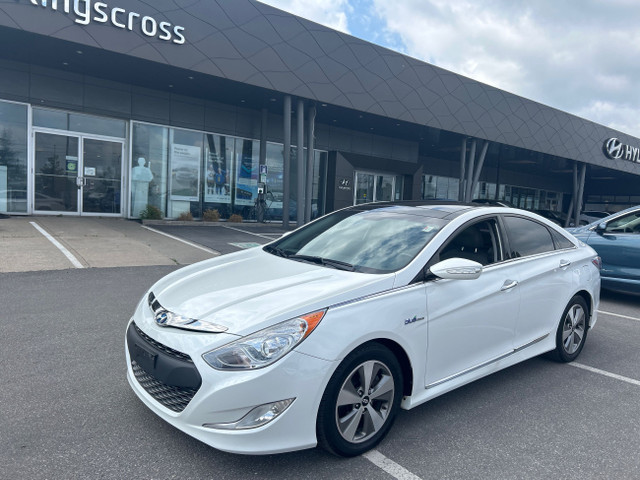 2012 Hyundai Sonata Hybrid HEV w Prem Pkg at in Cars & Trucks in City of Toronto