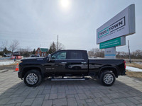 .2023 Chevrolet Silverado 2500HD High Country 4WD Crew Cab with the 6.6L Diesel and only 73,000kms.... (image 7)