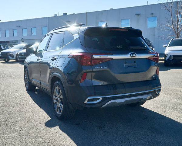 2021 Kia Seltos EX | Panoramic Sunroof | Leather Interior in Cars & Trucks in Edmonton - Image 3