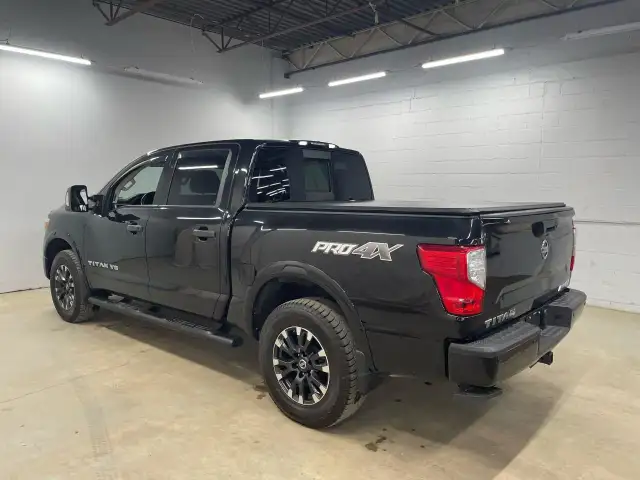 2019 Nissan Titan Pro-4X in Cars & Trucks in Guelph - Image 5