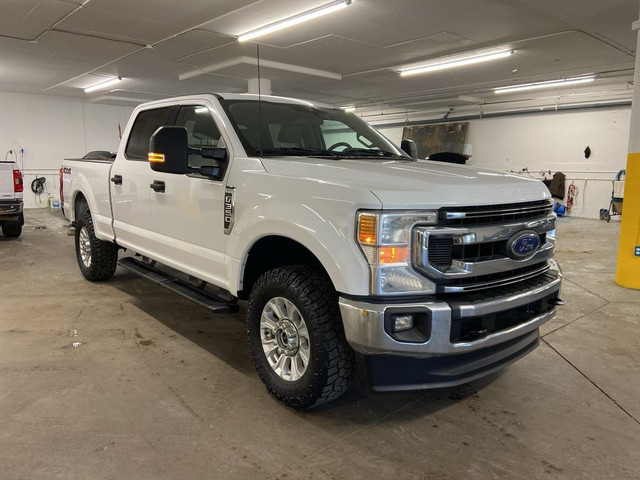 2022 Ford F-350 XLT 4WD TOUHSCREEN BACK UP CAM 6'6\" Box in Cars & Trucks in Calgary - Image 3