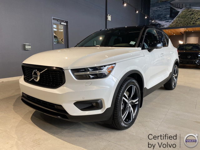 2021 Volvo XC40 T5 AWD R-Design in Cars & Trucks in Edmonton