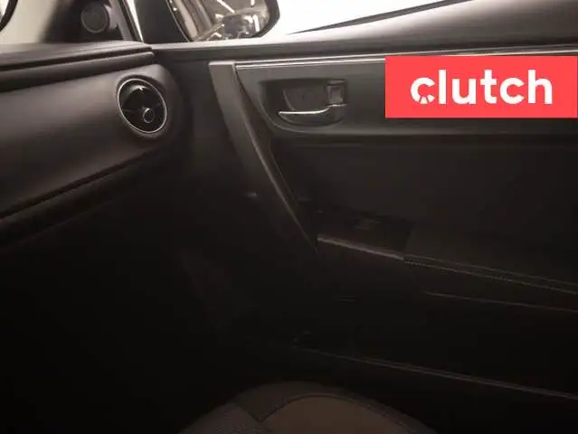 2017 Toyota Corolla LE w/ Heated Front Seats, Rearview Cam, Blue dans Autos et camions dans Ville de Toronto - Image 35