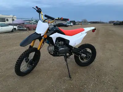BRAND NEW 140cc LIFAN DIRT BIKES BACK IN STOCK!!! ZERO DOWN FINANCING AVAILABLE!!! PLEASE CALL 204-7...