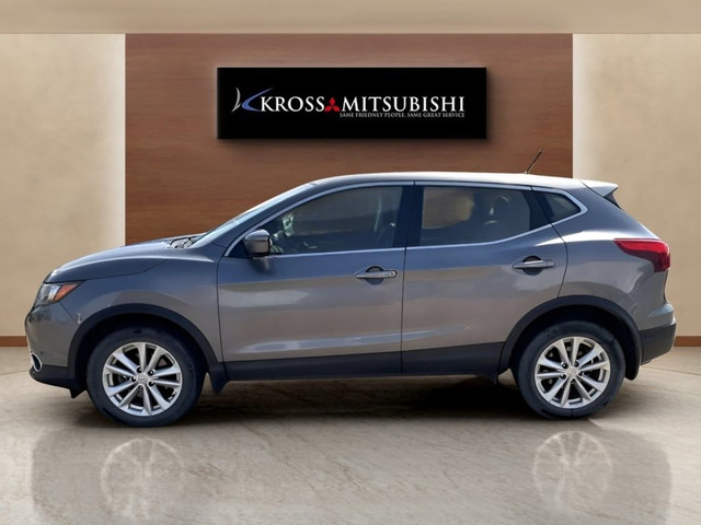 2018 Nissan Rogue Sport SV in Cars & Trucks in Edmonton - Image 2