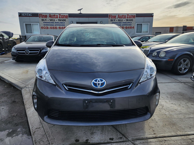 2014 Toyota Prius v Hybrid: Backup Cam*Well Maintained in Cars & Trucks in Calgary - Image 2