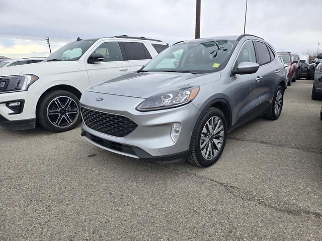 2021 Ford Escape TITANIUM HYBRID AWD in Cars & Trucks in Calgary - Image 3