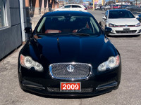 Engine: 8 Cylinder Engine 4.2L/256CI L/100Km City: 14.5 L/100Km Hwy: 8.7 (image 4)