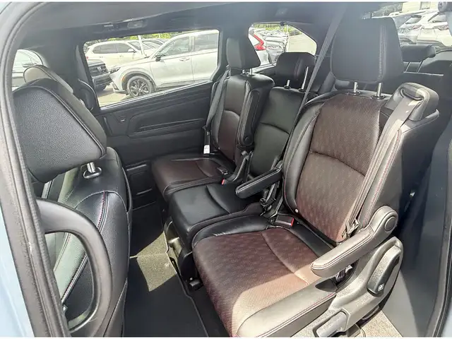 2023 Honda Odyssey Black Edition Black Edition|Leather|Sunroof|D in Cars & Trucks in Oshawa / Durham Region - Image 19