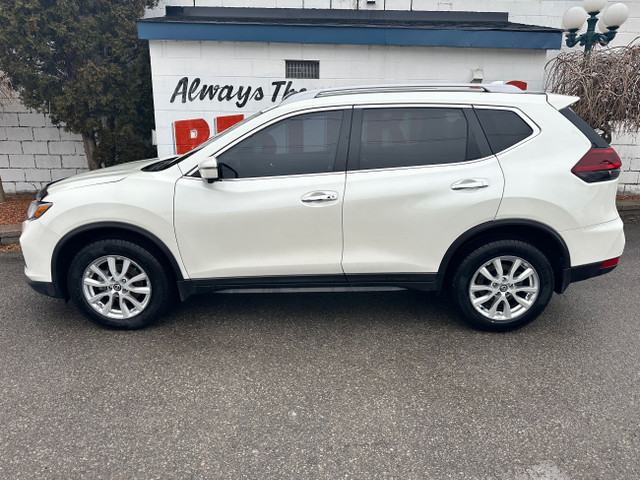 2018 Nissan Rogue SV COME EXPERIENCE THE DAVEY DIFFERENCE in Cars & Trucks in Oshawa / Durham Region - Image 4