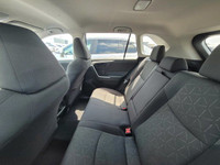 *Heated Seats, Apple CarPlay, Android Auto, Blind Spot Monitoring, Lane Keep Assist!* Radical design... (image 4)