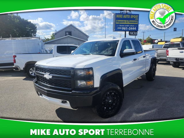Chevrolet Silverado 1500 Camion de travail cabine multiplace 143 in Cars & Trucks in Laval / North Shore