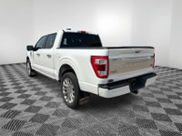 STUNNING UNIT..!! 900A LIMITED PACKAGE, PANORAMIC SUNROOF, POWER RUNNING BOARDS, LIMITED LEATHER SEA... (image 2)