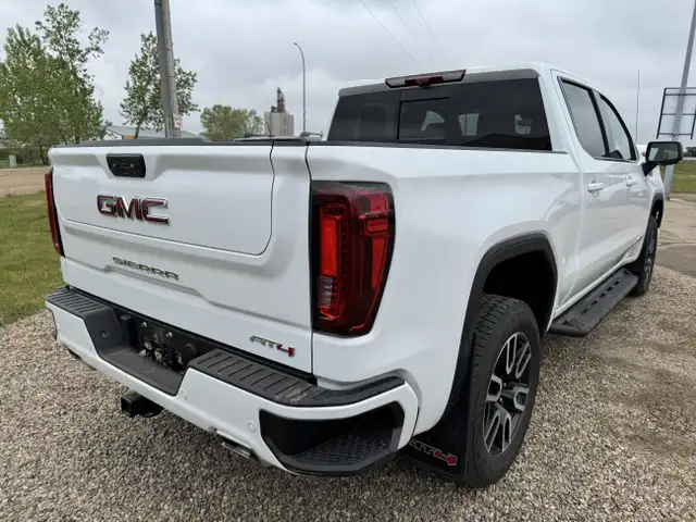 2023 GMC Sierra 1500 AT463008301651713124