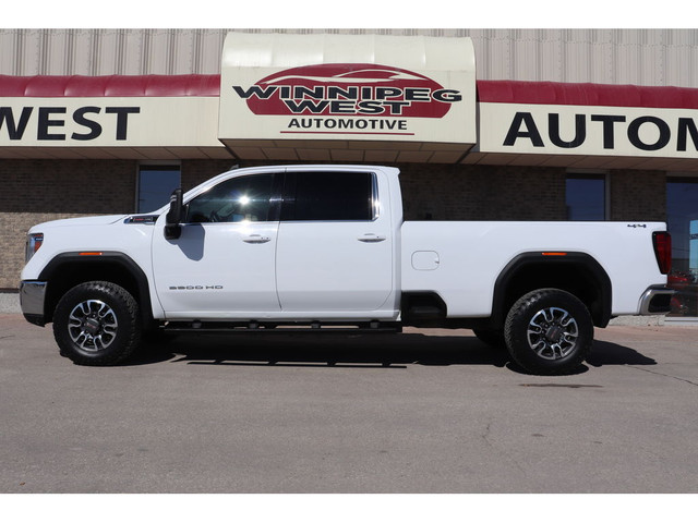  2021 GMC Sierra 3500HD SLE PREMIUM 6.6L 4X4, 8FT BOX LOADED/SHO in Cars & Trucks in Winnipeg - Image 2