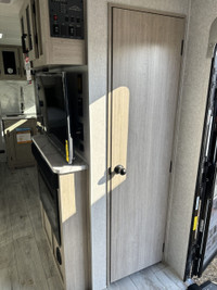 Looking for a trailer that steals the spotlight no matter where you are? The one everyone stares at... (image 3)