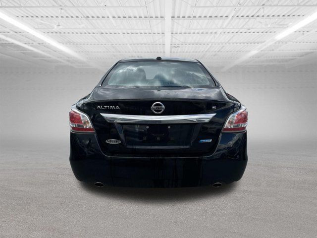  2015 Nissan Altima 2.5 in Cars & Trucks in City of Halifax - Image 2