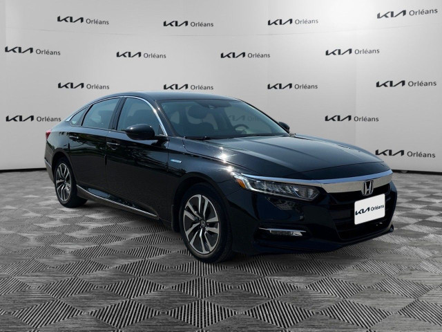 2020 Honda Accord Hybrid in Cars & Trucks in Ottawa - Image 3