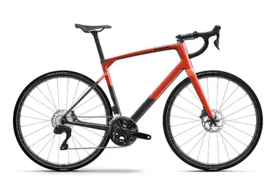 Concessionnaire des véhicules neufs et d'occasion. VÉLO FELT VR | Advanced | 105 Di2 2024 Le nouveau...
