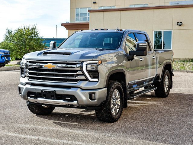 2024 Chevrolet Silverado 2500HD High Country 6.6L Duramax in Cars & Trucks in Strathcona County - Image 4