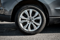 This 2023 Ford Edge is for sale today. This SUV has 76,177 kms. It's grey in colour . It has a 8 spe... (image 5)