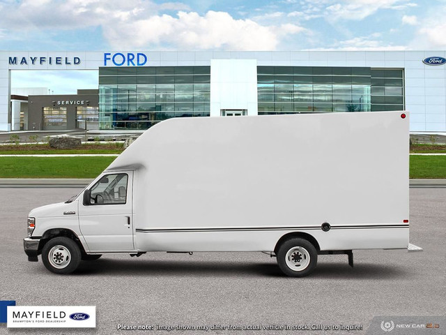 2024 Ford E-450 DRW CUTAWAY 158 Inch Wheelbase dans Autos et camions  à Région de Mississauga/Peel - Image 3