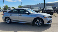 SPECIAL OFFER! Odometer is 36494 kilometers below market average! This Honda Civic is equipped with:... (image 2)
