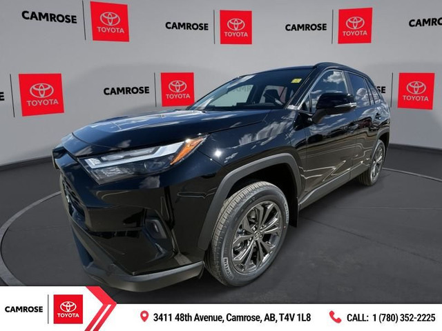 2025 Toyota RAV4 XLE Premium Package dans Autos et camions  à Ville d’Edmonton