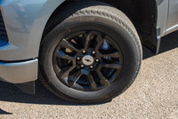 // ACCIDENT FREE!! // // SINGLE OWNER! // // EXCELLENT CONDITION! // 2024 Chevrolet Silverado Crew R... (image 5)