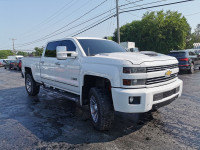 • Power_Steering • Power_Brakes • Power_Windows • Power_Seat • Power_Mirrors • Power_Locks • Power_S... (image 6)