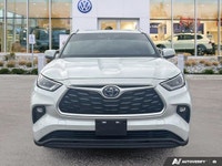 This Toyota Highlander delivers a Gas/Electric I-4 2.5 L/152 engine powering this Variable transmiss... (image 7)