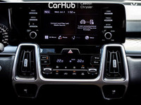 All purchasers receive a CarHub Rewards Card for $1000 towards service! This Kia Sorento LX + AWD 7... (image 2)