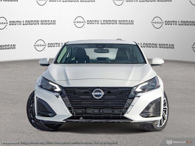 2024 Nissan Altima Platinum in Cars & Trucks in London - Image 2