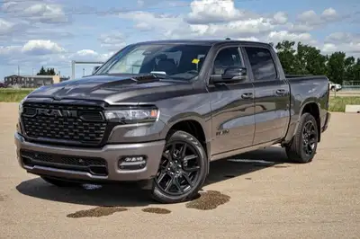 This Ram 1500 has a dependable Twin Turbo Regular Unleaded I-6 3.0 L/183 engine powering this Automa...