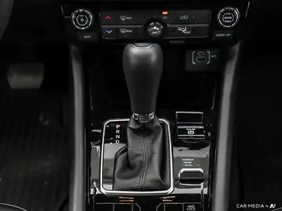 2024 Jeep Compass Altitude | Heated Seats | Rain Sensing Wipers, View more