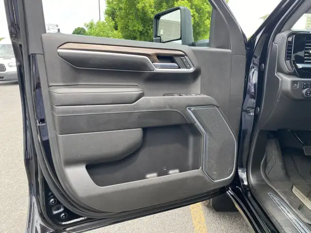 2022 Chevrolet Silverado 1500 RST dans Autos et camions dans Cornwall - Image 16