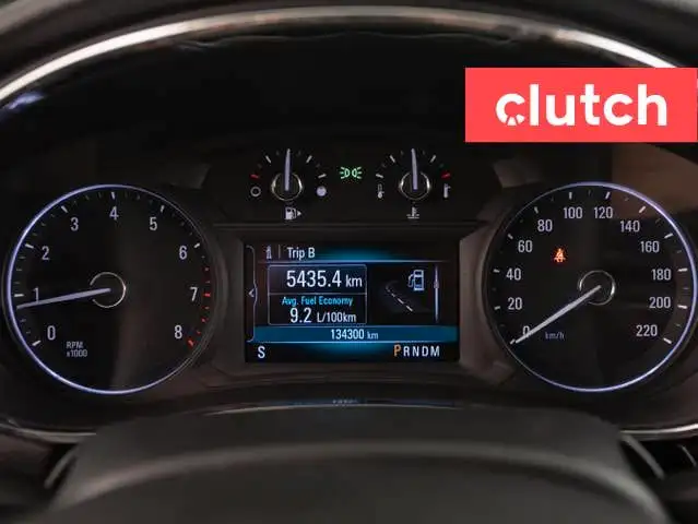 2018 Buick Encore Preferred AWD w/ Apple CarPlay & Android Auto, in Cars & Trucks in City of Toronto - Image 26