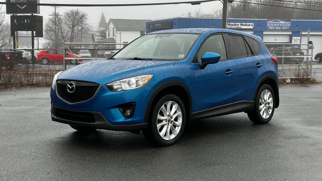 2013 Mazda CX-5 GT 2.0L AWD | Leather | Sunroof | Back-up Camera in Cars & Trucks in Bedford