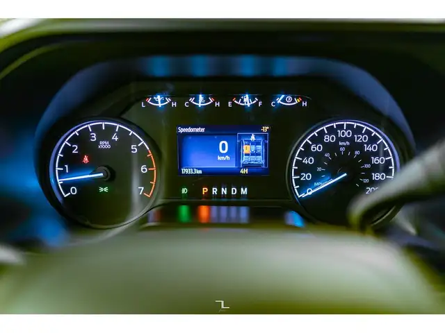 2023 Ford F-350 4x4 Crew Cab XL FX4 BCam in Cars & Trucks in Grande Prairie - Image 16
