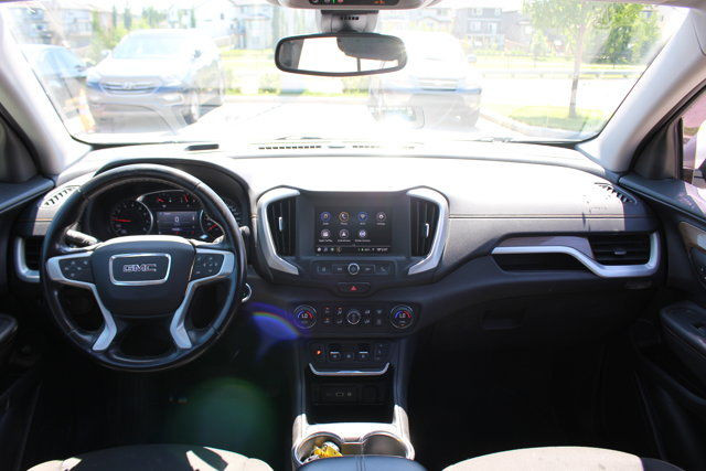 2020 GMC Terrain SLE in Cars & Trucks in Calgary - Image 2