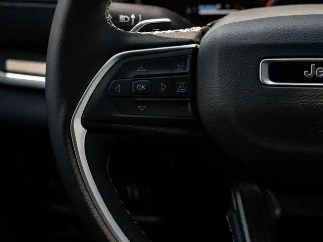 2025 Jeep Grand Cherokee L Altitude dans Autos et camions dans Barrie - Image 20