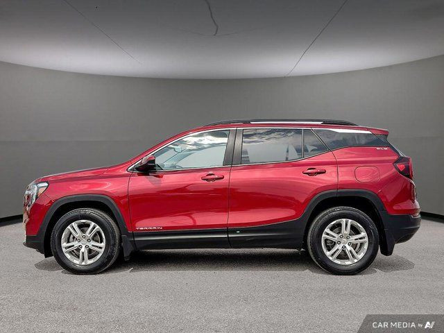 2023 GMC Terrain SLE | Apple Carplay | Heated Seats | Lane Keep in Cars & Trucks in Saskatoon - Image 4
