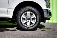 This 2020 Ford F-150 is for sale today. This low mileage Crew Cab 4X4 pickup has just 52,090 kms. It... (image 7)