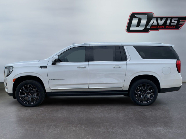 2023 GMC Yukon XL in Cars & Trucks in Medicine Hat - Image 2