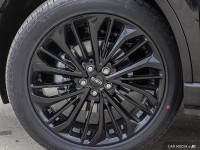 Leather Seats, Heated Seats, Sunroof! Impeccable exterior style, plush interior comfort, and active... (image 6)