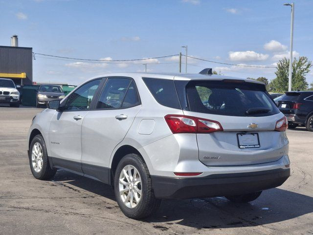 2020 Chevrolet Equinox LS AWD | Heated Seats | CarPlay + in Cars & Trucks in Guelph - Image 3