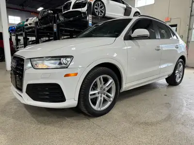 EQUIPPED WITH: BLUETOOTH - HEATED SEATS - DUAL POWER SEATS - POWER LIFT-GATE - PANORAMIC ROOF and mo...