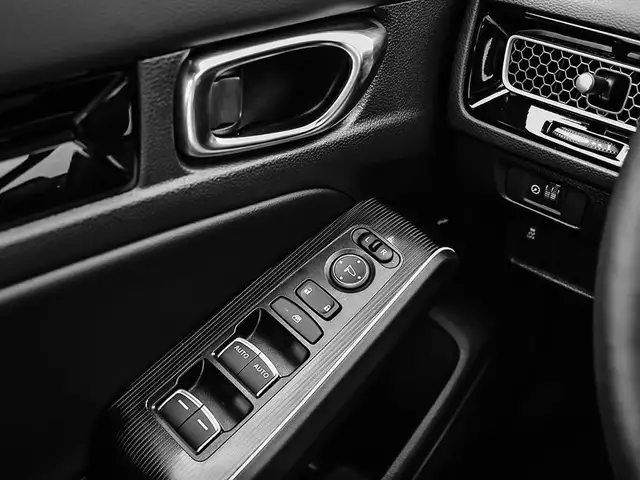2025 Honda Civic Hybrid SPORT TOURING in Cars & Trucks in City of Toronto - Image 13